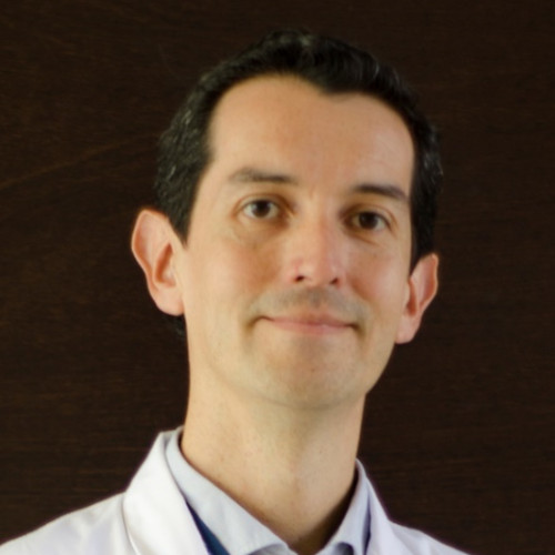 Dr. Juan Fernando Oyarzo Sardiña